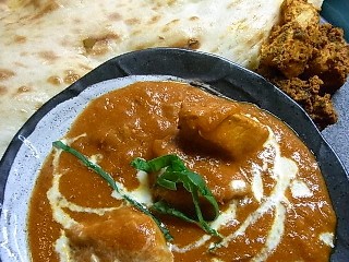 チキンバターマサラ・タンドリーチキン・ナン