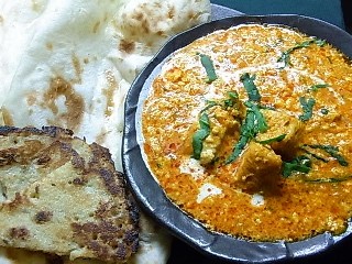 チーズとチキンのカレー・マルプダ