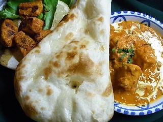 チキンバターマサラ・タンドリーチキン・ナン