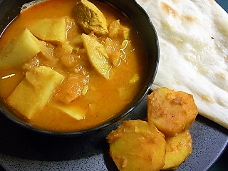 タケノコとチキンのカレー・さつまいものカレー
