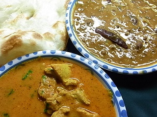 チキンカレー・ダールマッカニ―