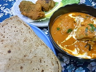 チキンバターマサラ・タンドリーチキン・チャパティ