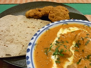 チキンバターマサラ・タンドリーチキン・チャパティ