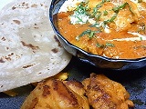 チキンバターマサラ・タンドリーチキン・チャパティ